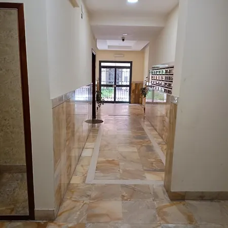 Da Laura Apartament *